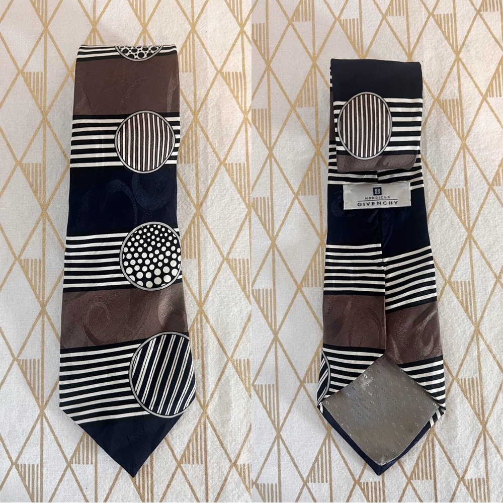 Givenchy Monsieur Vintage 100% Silk Tie